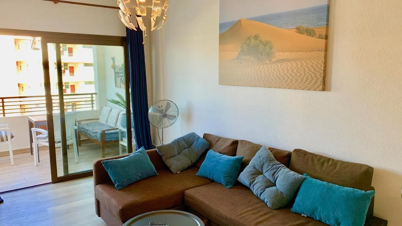 Apartment Iguazu At 100 M From Yumbo Center San Bartolome de Tirajana
